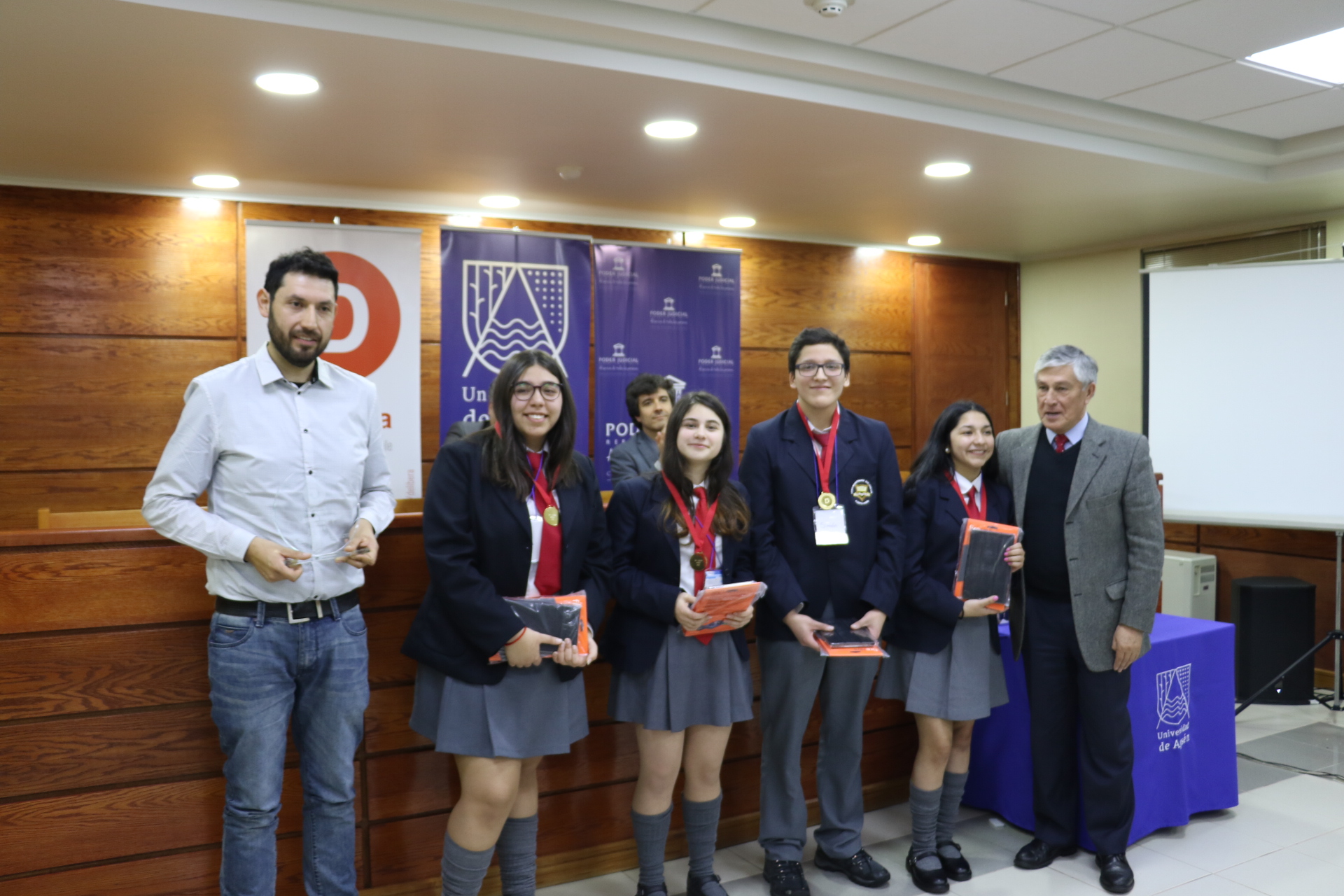 Equipo del Liceo San José U.R. Ganó Final Regional del Torneo Delibera 2019