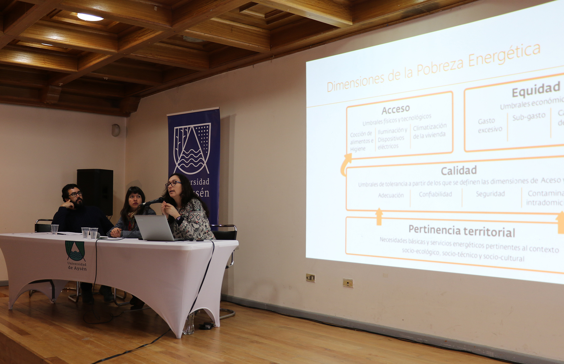 Universidad de Aysén realizó seminario para analizar los desafíos socio-ambientales de la región