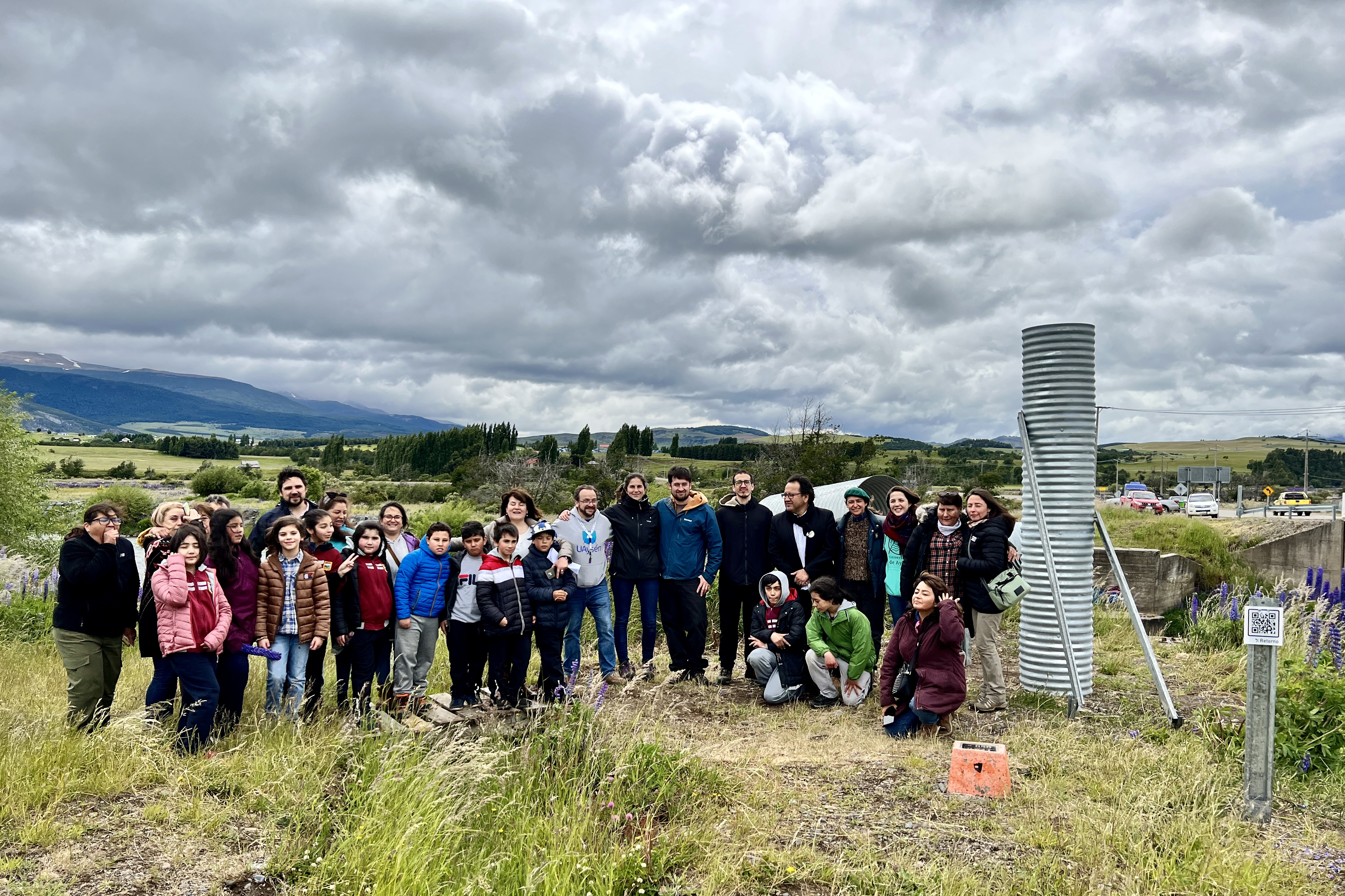 Comunidad de Valle Simpson se reúne en torno al rescate del río